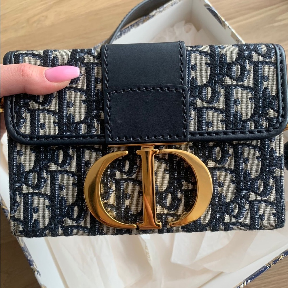 💙 Dior Sac Box 30 Montaigne